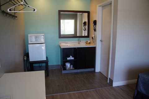 Beach Inn Motel, Room