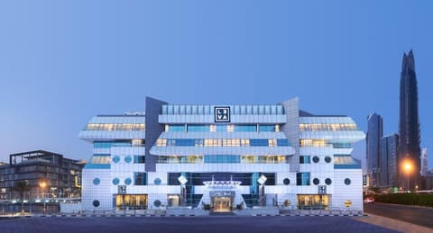 Leva Hotel and Suites, Mazaya Centre, Exterior