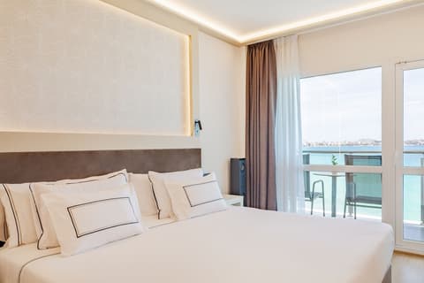 The Level at Melia Alicante - Adults Only, Room