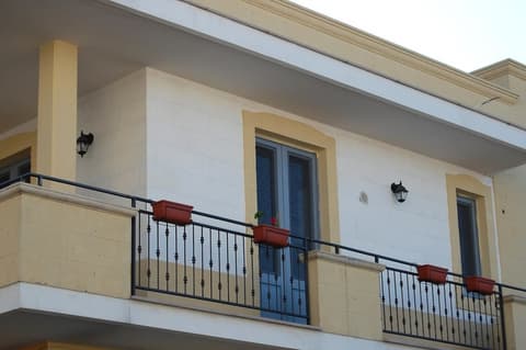 B&B Midiè, Exterior