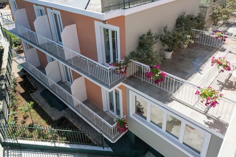 Hotel Sirena Beach, Terrace/patio