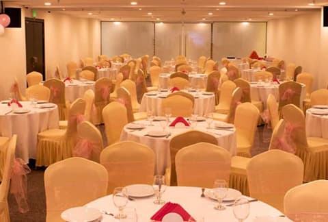 Jacob's Garden Hotel, Meeting facility