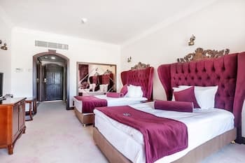 Le Chateau Lambousa Hotel, Room