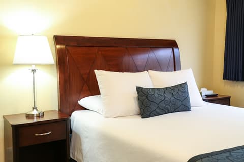 The Hotel Hollywood, Room