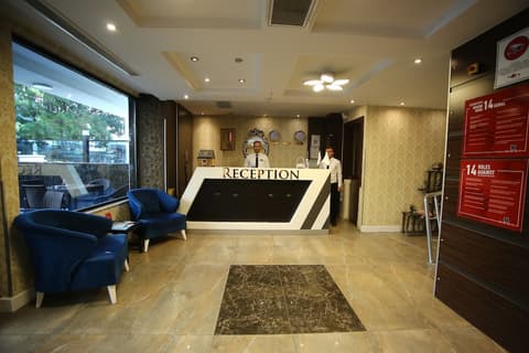 Grand Silay Hotel, Lobby