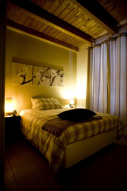 Camera 40 - In Gorgonzola, Room