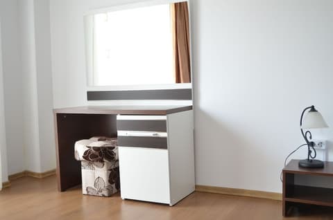 Alexys Residence 5, Room