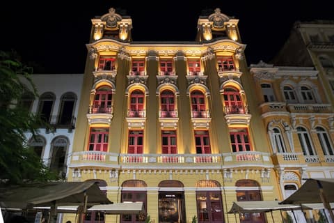 Socialtel Rio Lapa, Front of property