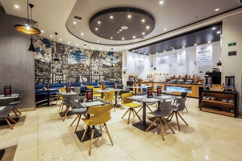 ibis Quito, Restaurant