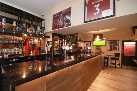 Soccer Suite, Lounge