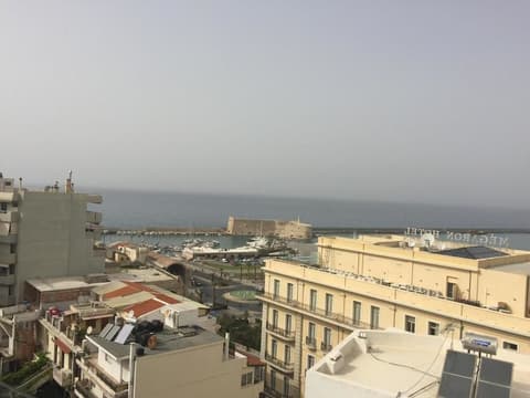 Spacious Apartment Heraklion, Exterior