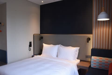 Holiday Inn Express Shanghai Gubei by IHG, Room