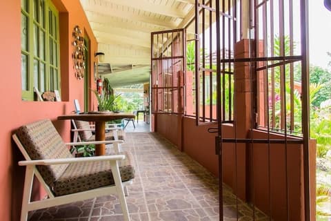 The Grand Sinopia Inn Portland, Interior