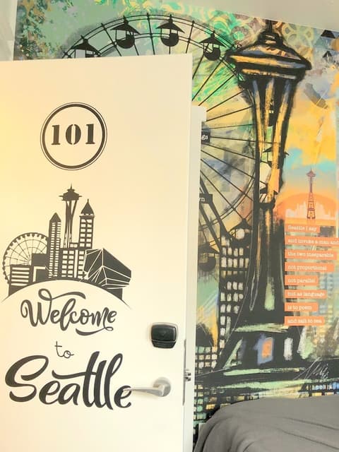 The ART INN Seattle, Room