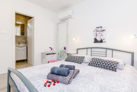 Guest House Nikolina, Room