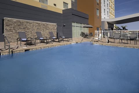 Fairfield Inn & Suites by Marriott Miami Airport West/Doral, Pool