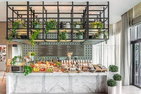 Vida Emirates Hills, Restaurant