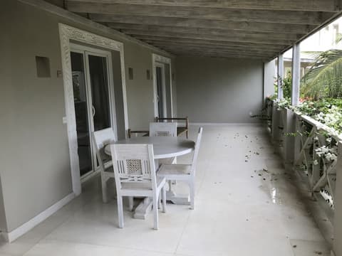 Life Resort St.Thomas Royal Palm, Terrace/patio