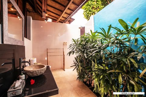 Warisan Villa By Reccoma, Bathroom