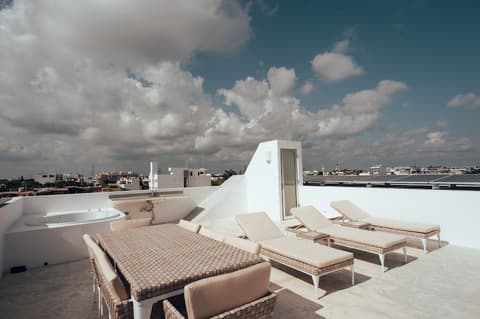 Antera Hotel & Residences, Terrace/patio