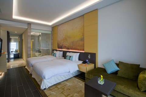 Grayton Hotel Dubai, Room