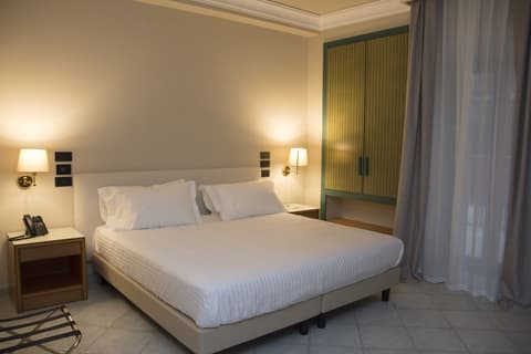 Hotel Commercio, Room