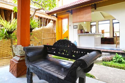 Ubud Kerta City Hotel, Lobby sitting area