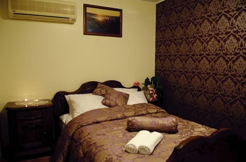 Embrace Guestrooms & Apartments, Room