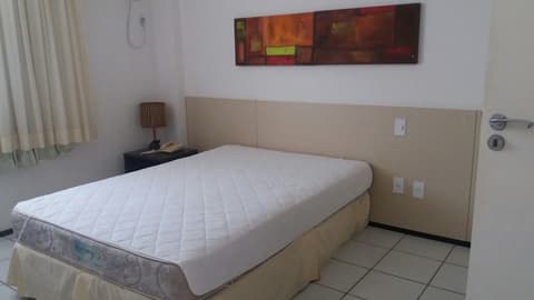 Apartamento no Condomínio Lençois Flat - 201 bloco Atins, Room