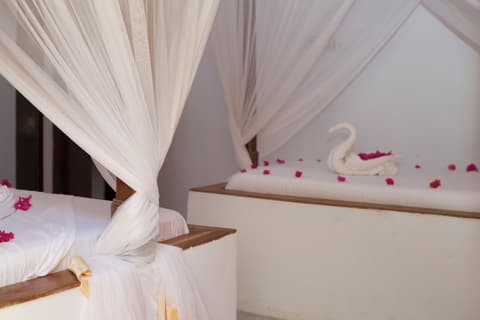 Barabara House, Room