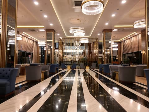 Aydinbey Queen's Palace & Spa - Ultra All Inclusive, Lobby