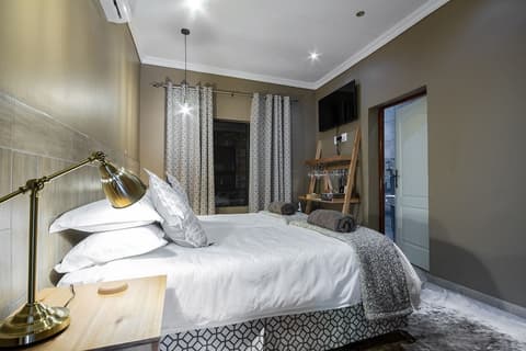 St Lucia Livingston Lodge, Room