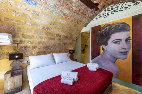 10GR Boutique Hotel and Wine Bar, Room