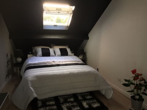 Chambres d'hôtes Au Lévrier de Chessy, Room