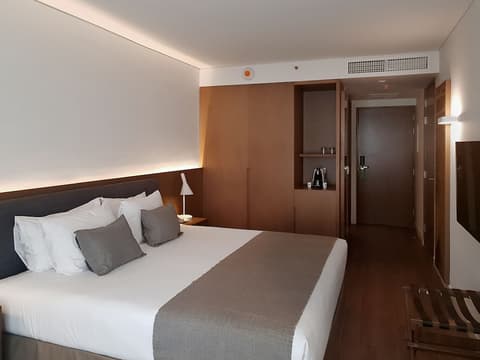 Dazzler by Wyndham Lima San Isidro, Room