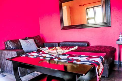 Thavhani Guest House, Room