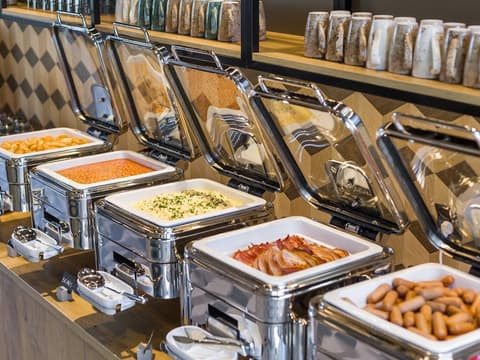 ibis Tallinn Center Hotel, Breakfast area