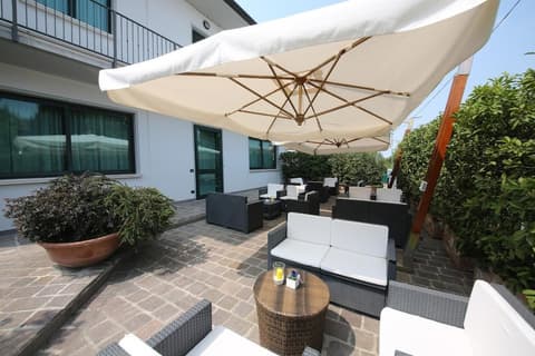 Hotel Abacus, Balcony