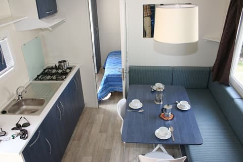 Camping Cisano San Vito - GATTINONI, Private kitchenette