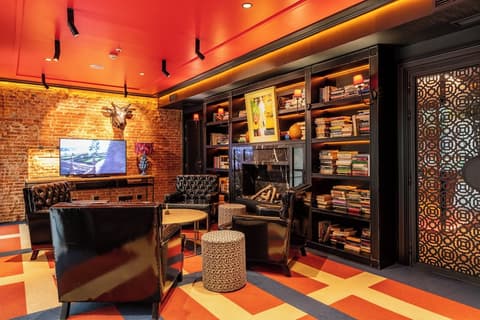 Pestana Collection Plaza Mayor, Lobby