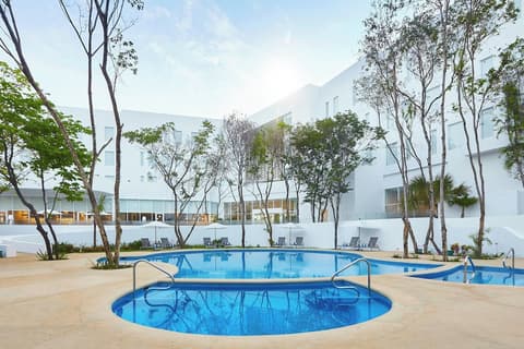 Fairfield Inn & Suites by Marriott Cancun Airport, Pool