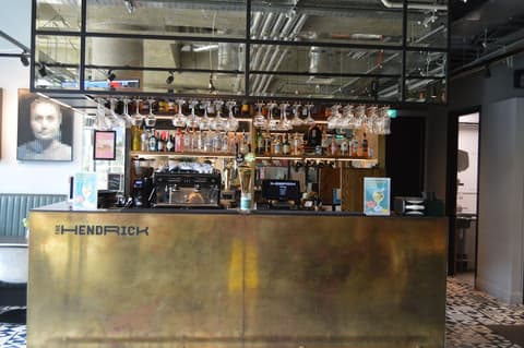 The Hendrick Smithfield, Restaurant