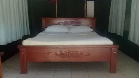 Ol-Moran Tented Camp, Room