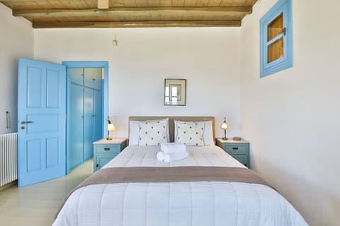 Anerousses Mykonian Traditional Houses, Room