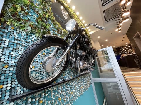 Smart Hotel Budapest, Interior entrance