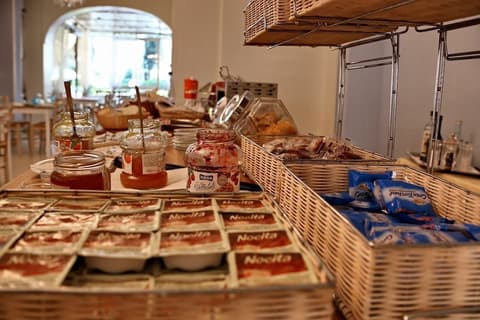 Hotel Santiago, Breakfast buffet