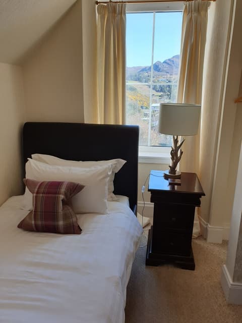 The Millcroft Hotel, Room