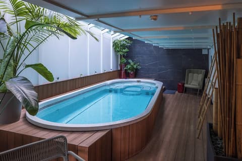 Garrigae Villa La Florangerie, Indoor pool