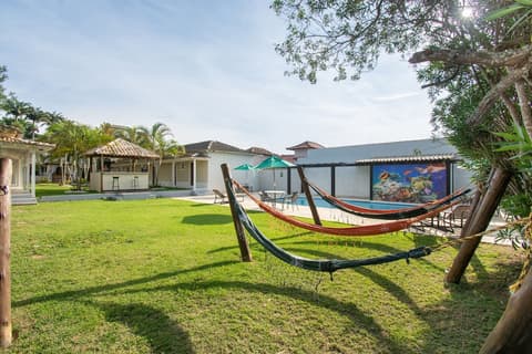 Pousada Casuarina Ferradura, Garden