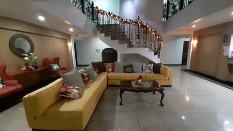 Casa Micarosa Hotel and Residences, Lobby